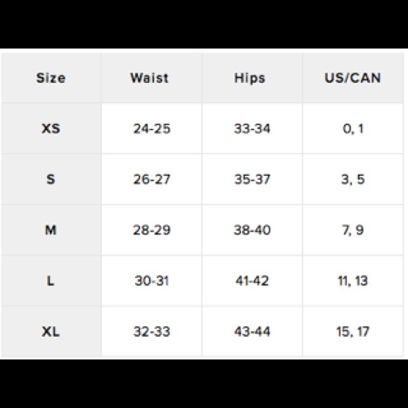 Fashion Nova good days ripped jean short sz 7/Med - Picture 15 of 15